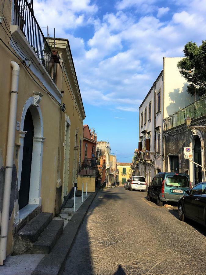 Villa With Rooftop Garden & Sea View Acireale Exterior foto