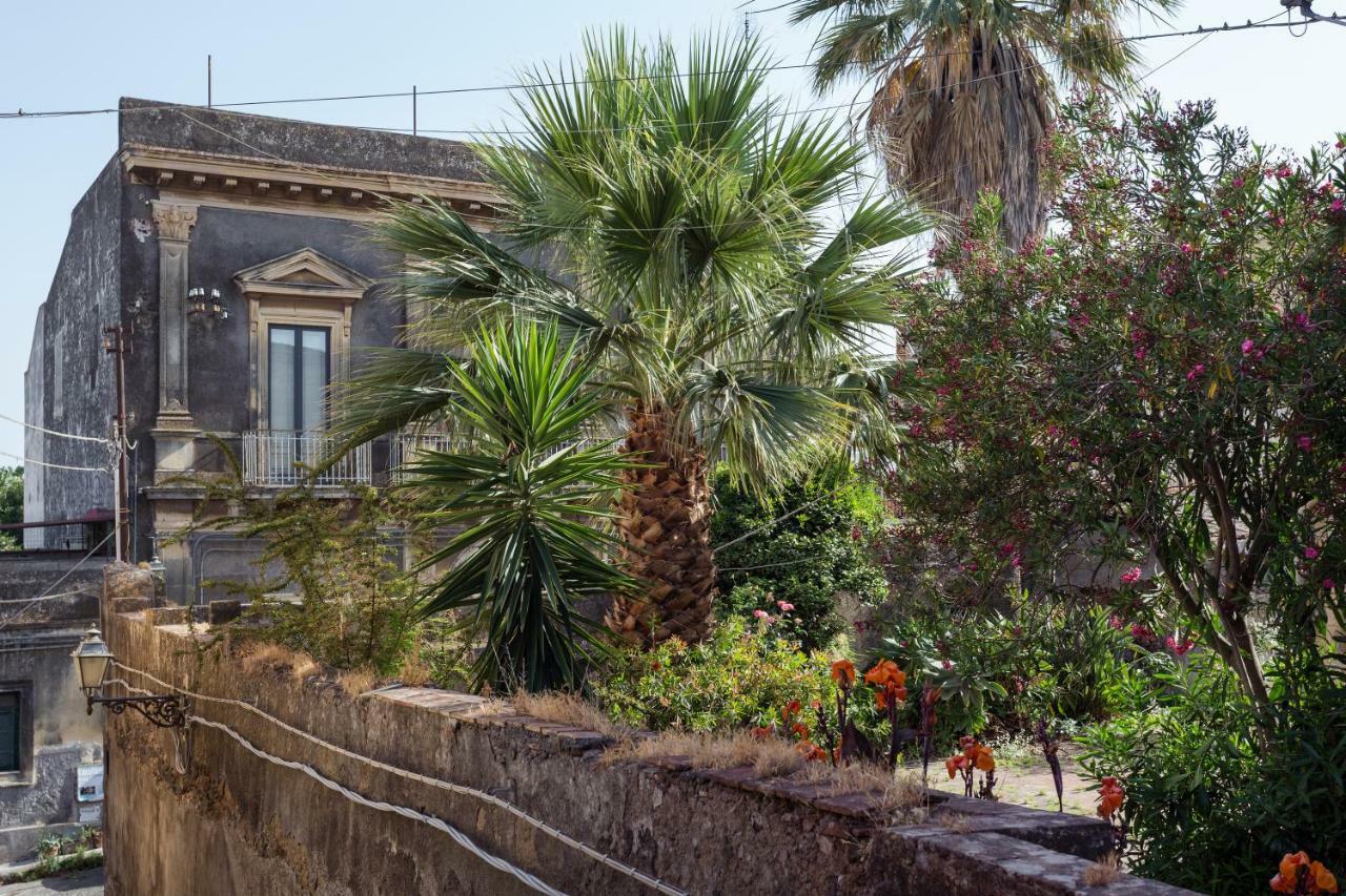 Villa With Rooftop Garden & Sea View Acireale Exterior foto